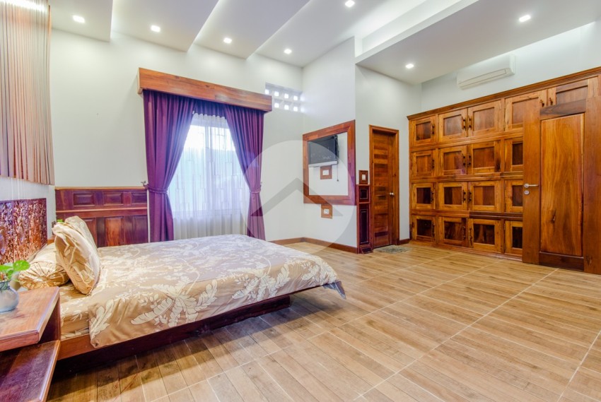 7 Bedroom Commercial Villa  For Rent - Sala Kamreuk, Siem Reap
