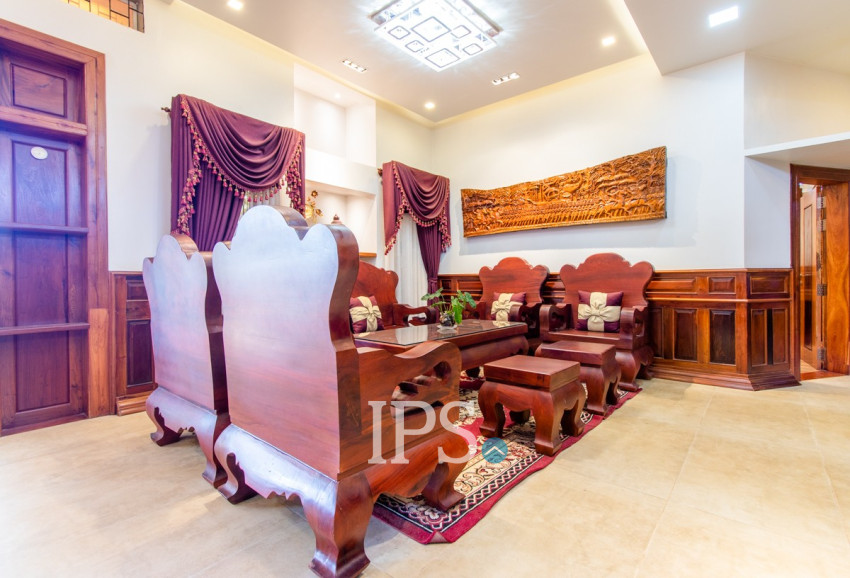 7 Bedroom Commercial Villa For Rent - Sala Kamreuk, Siem Reap