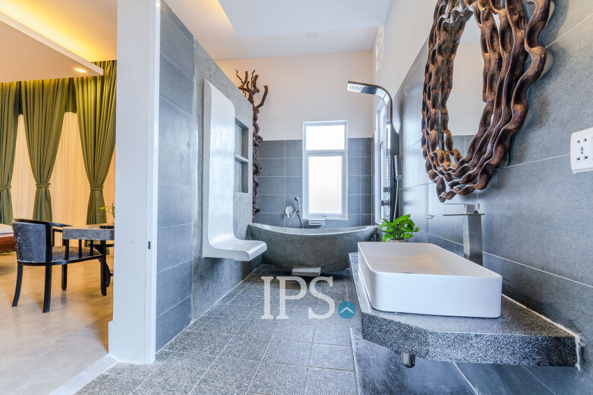 7 Bedroom Commercial Villa For Rent - Sala Kamreuk, Siem Reap