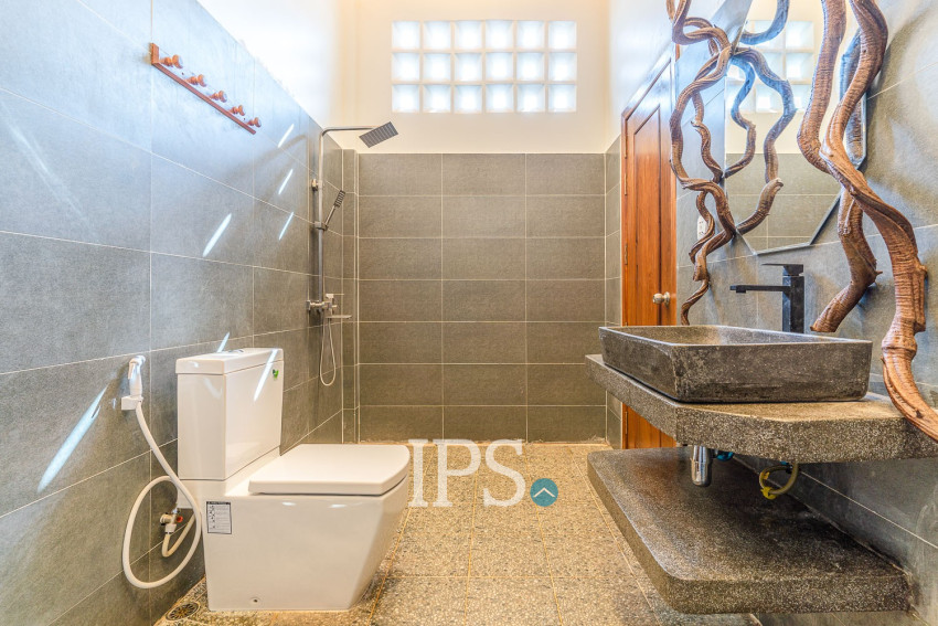 7 Bedroom Commercial Villa For Rent - Sala Kamreuk, Siem Reap