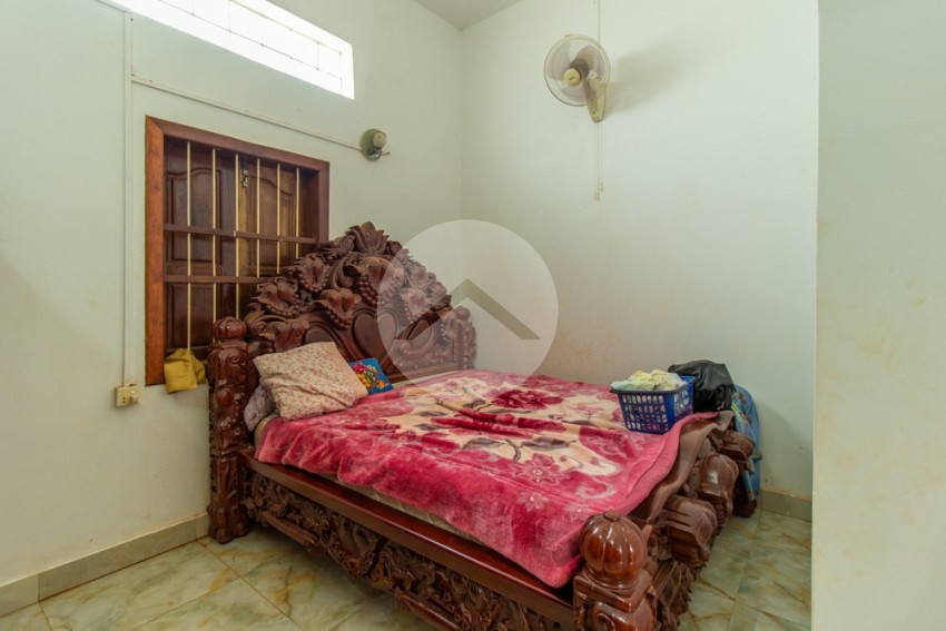 6 Bedroom House For Sale - Svay Dangkum, Siem Reap