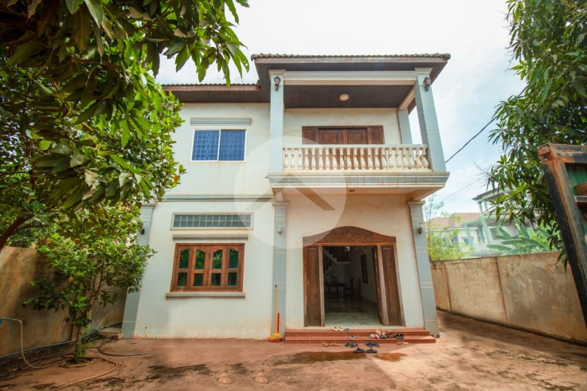 6 Bedroom House For Sale - Svay Dangkum, Siem Reap