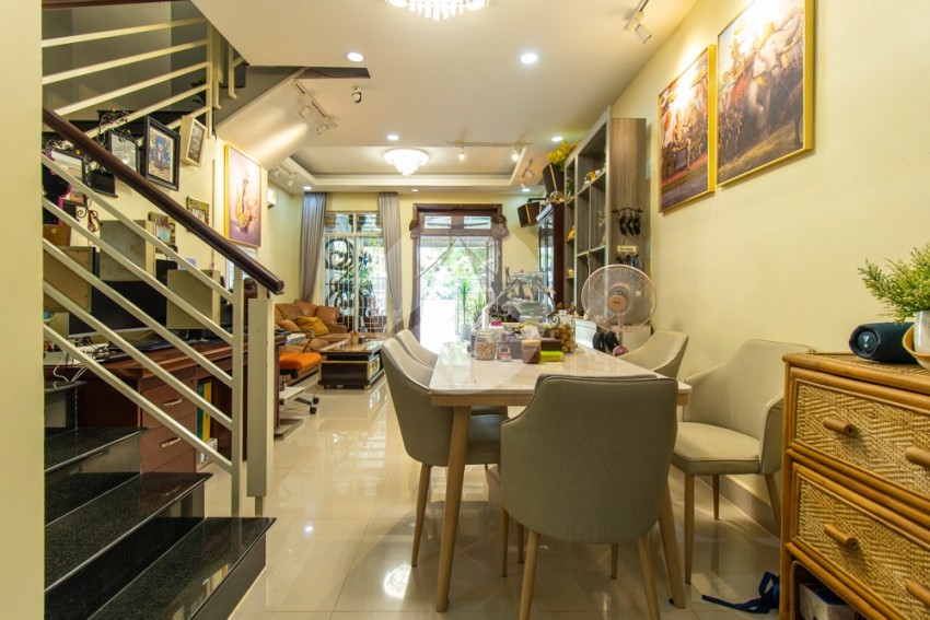 2 Bedroom House For Sale - Borey Premiere, Svay Dangkum, Siem Reap