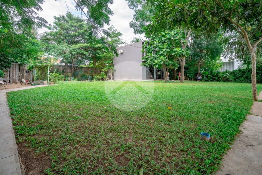 2 Bedroom Holiday Home For Rent - Chroy Changvar, Phnom Penh