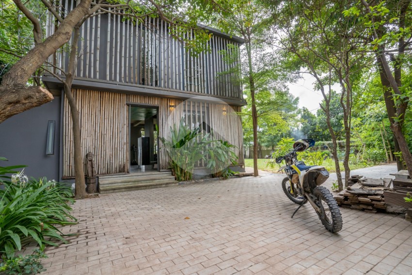 2 Bedroom Holiday Home For Rent - Chroy Changvar, Phnom Penh