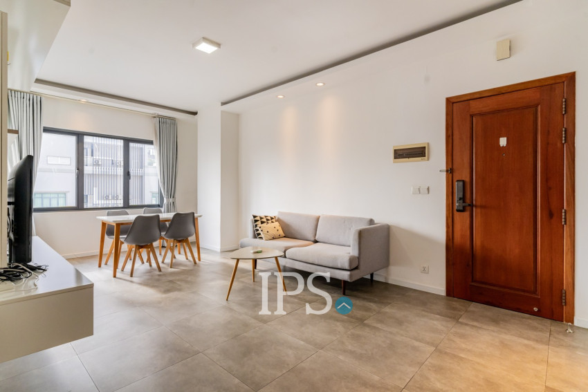 2 Bedroom Serviced Apartment For Rent - Beoung Raing, Phnom Penh