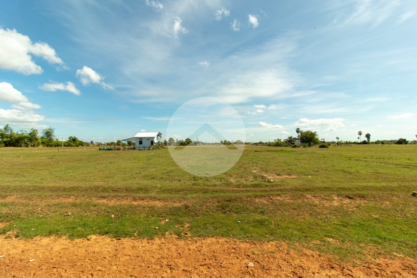 2526 Sqm Land For Sale - Kandaek, Siem Reap