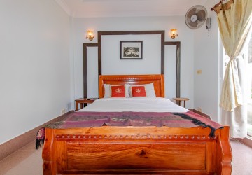 8 Bedroom Homestay Business For Sale - Old Market  Pub Street, Siem Reap thumbnail