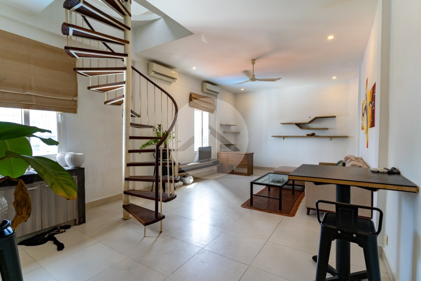 2 Bedroom Duplex Renovated Apartment For Rent - Phsar Thmei 1, Phnom Penh
