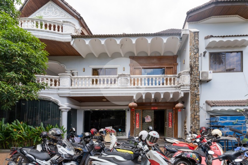 10 Bedroom Commercial Villa For Rent - Toul Kork, Phnom Penh