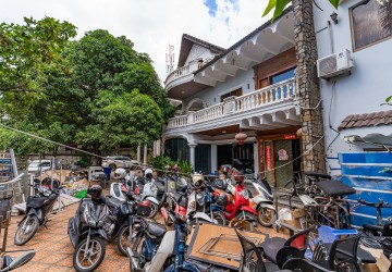 10 Bedroom Commercial Villa For Rent - Toul Kork, Phnom Penh thumbnail