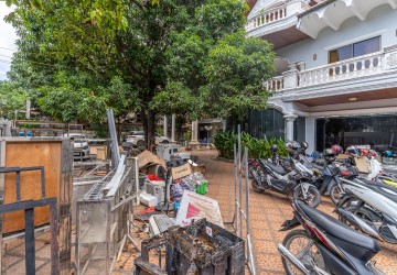 10 Bedroom Commercial Villa For Rent - Toul Kork, Phnom Penh thumbnail