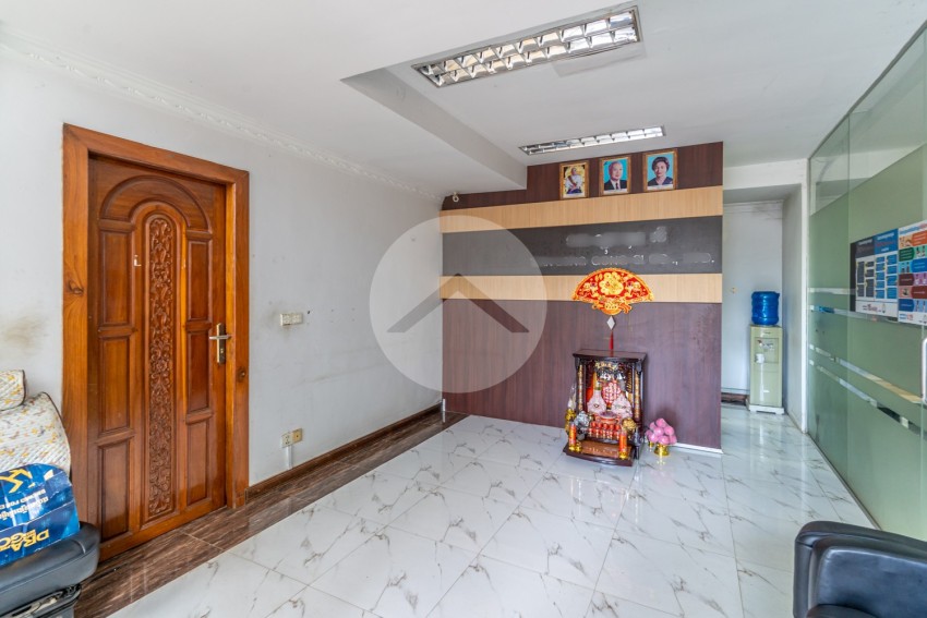 10 Bedroom Commercial Villa For Rent - Toul Kork, Phnom Penh