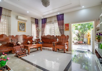 4 Bedroom Twin Villa For Rent - Borey Highland City, Sen Sok, Phnom Penh thumbnail