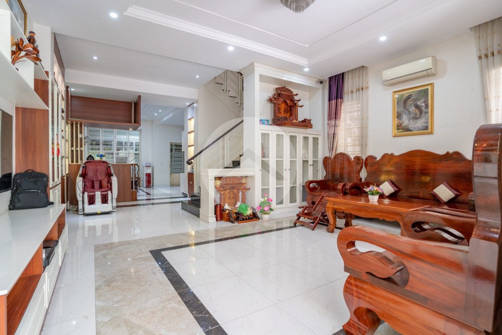 4 Bedroom Twin Villa For Rent - Borey Highland City, Sen Sok, Phnom Penh - Image 2 4 Bedroom Twin Villa For Rent - Borey Highland City, Sen Sok, Phnom Penh - Image 2
