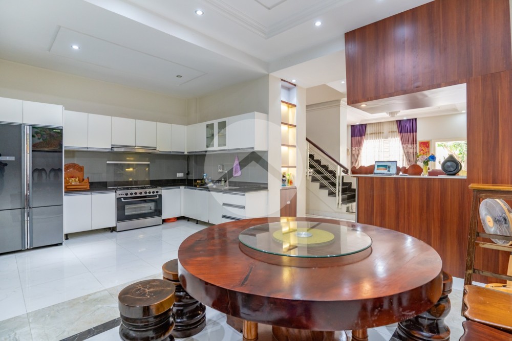 4 Bedroom Twin Villa For Rent - Borey Highland City, Sen Sok, Phnom Penh - Image 9 4 Bedroom Twin Villa For Rent - Borey Highland City, Sen Sok, Phnom Penh - Image 9