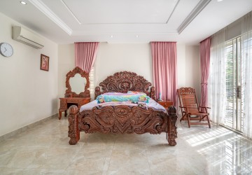 4 Bedroom Twin Villa For Rent - Borey Highland City, Sen Sok, Phnom Penh thumbnail