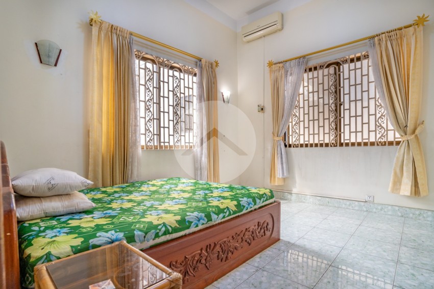 2 Bedroom Apartment For Rent - 7 Makara, Phnom Penh