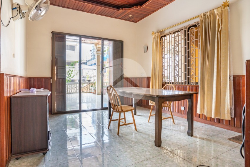 2 Bedroom Apartment For Rent - 7 Makara, Phnom Penh