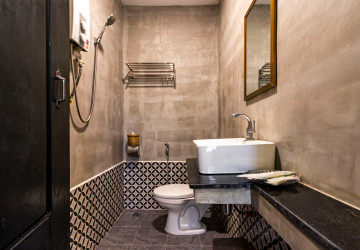 6 Unit Apartment Building For Sale - Svay Dangkum, Siem Reap thumbnail