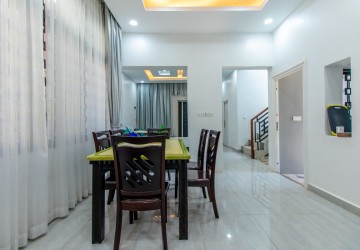 3 Bedroom House For Rent - Sala Kamreuk, Siem Reap thumbnail