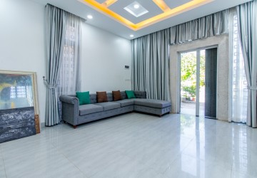 3 Bedroom House For Rent - Sala Kamreuk, Siem Reap thumbnail