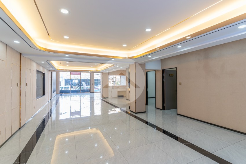 180 Sqm Retail Space For Rent - Srah Chork, Phnom Penh