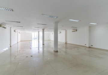 356 Sqm Office Space For Rent - Srah Chork, Phnom Penh thumbnail