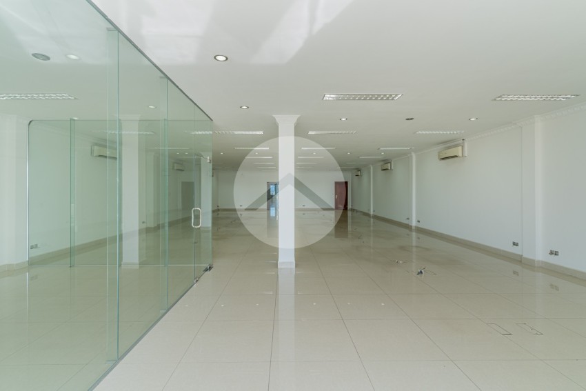 356 Sqm Office Space For Rent - Srah Chork, Phnom Penh