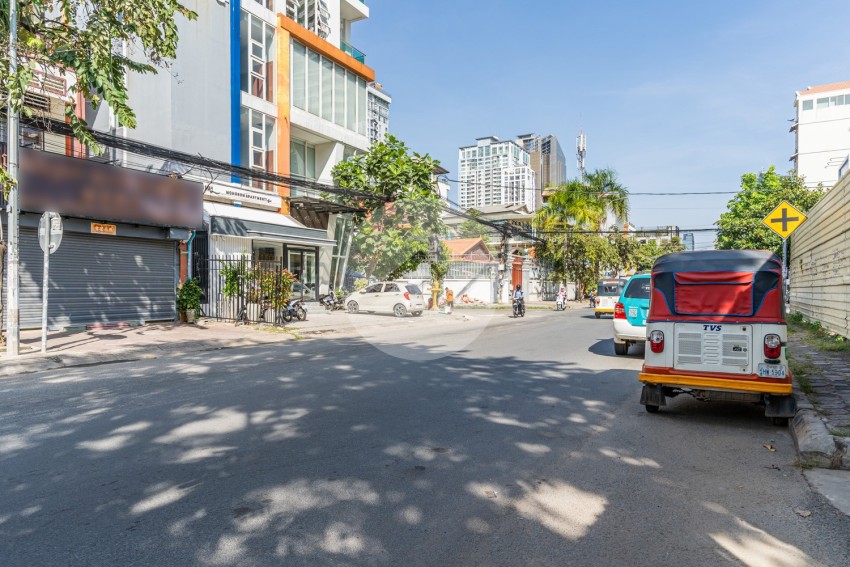 600 Sqm Commercial Shophouse For Rent - BKK1, Phnom Penh