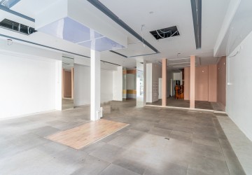 924 Sqm Commercial Shophouse For Rent - BKK1, Phnom Penh thumbnail