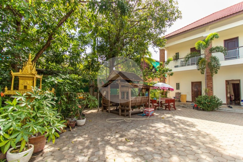 7 Bedroom Villa For Sale - Svay Dangkum, Siem Reap