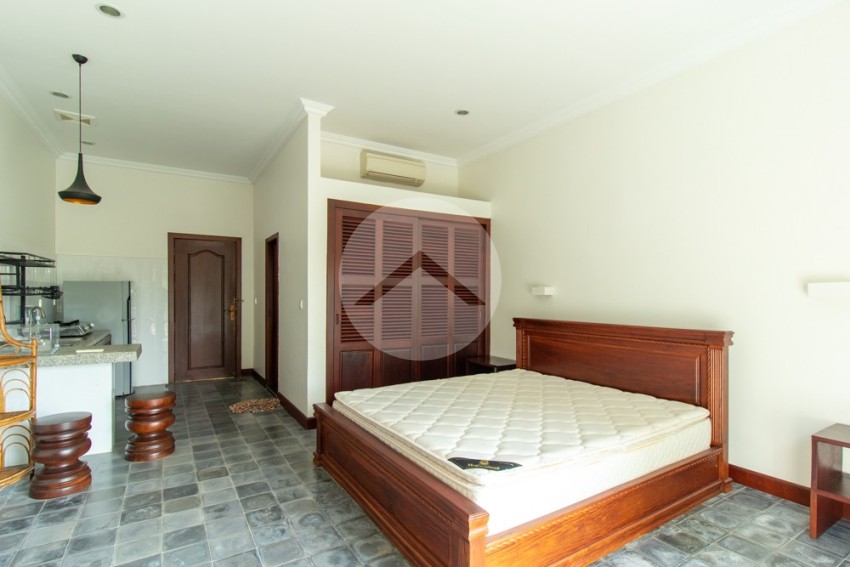 7 Bedroom Villa For Sale - Svay Dangkum, Siem Reap