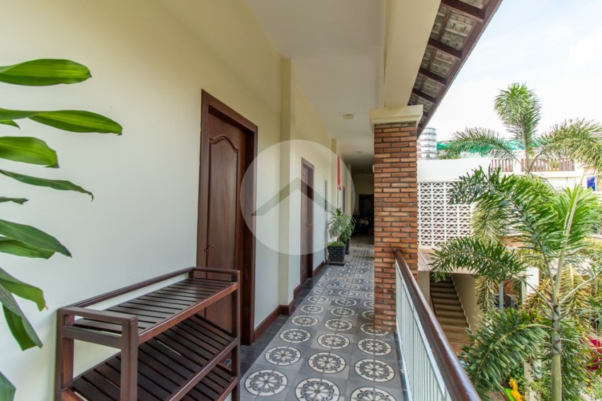 7 Bedroom Villa For Sale - Svay Dangkum, Siem Reap