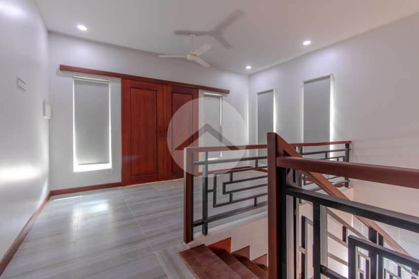 5 Bedroom House For Rent - Svay Dangkum, Siem Reap