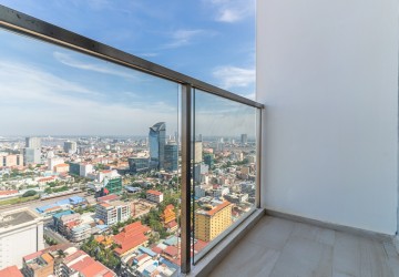 3 Bedroom Condo For Rent - Skyline, 7 Makara, Phnom Penh thumbnail