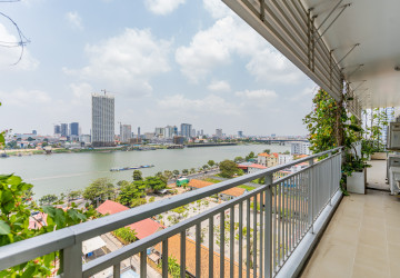 4 Bedroom Serviced Apartment For Rent - Chroy Changvar, Phnom Penh thumbnail