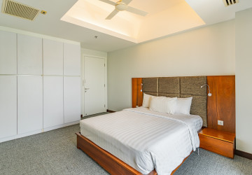 4 Bedroom Serviced Apartment For Rent - Chroy Changvar, Phnom Penh thumbnail