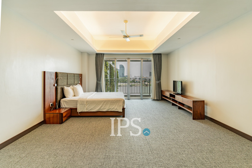 4 Bedroom Serviced Apartment For Rent - Chroy Changvar, Phnom Penh