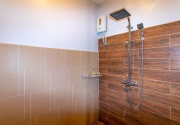 44 Bedroom Hotel For Rent - Slor Kram, Siem Reap thumbnail