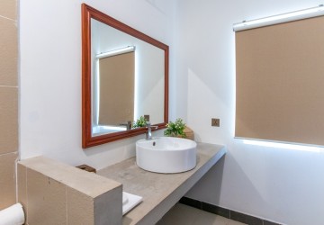 44 Bedroom Hotel For Rent - Slor Kram, Siem Reap thumbnail