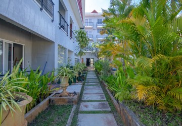 44 Bedroom Hotel For Rent - Slor Kram, Siem Reap thumbnail