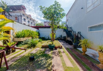 44 Bedroom Hotel For Rent - Slor Kram, Siem Reap thumbnail
