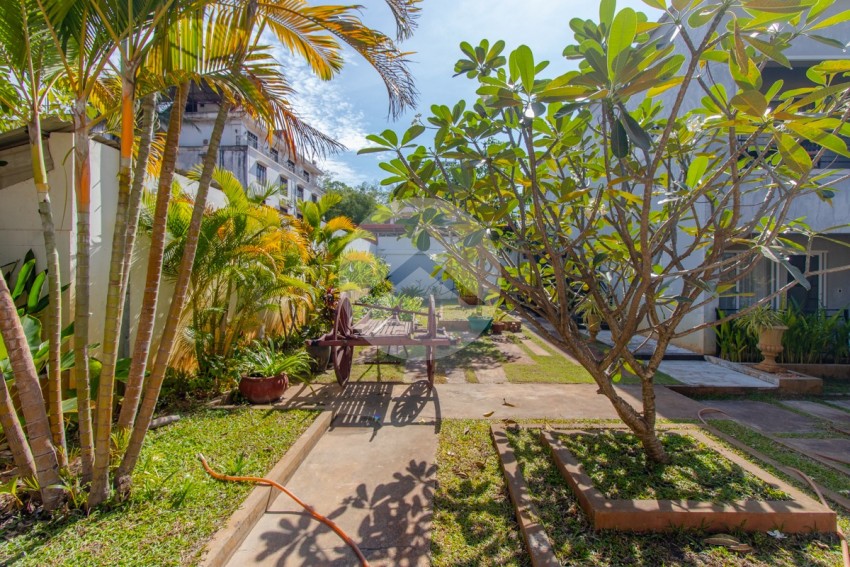 44 Bedroom Hotel For Rent - Slor Kram, Siem Reap
