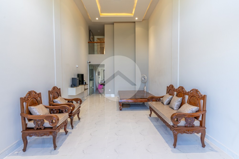5 Bedroom Shophouse For Rent - Chroy Changvar, Phnom Penh - Image 3 5 Bedroom Shophouse For Rent - Chroy Changvar, Phnom Penh - Image 3