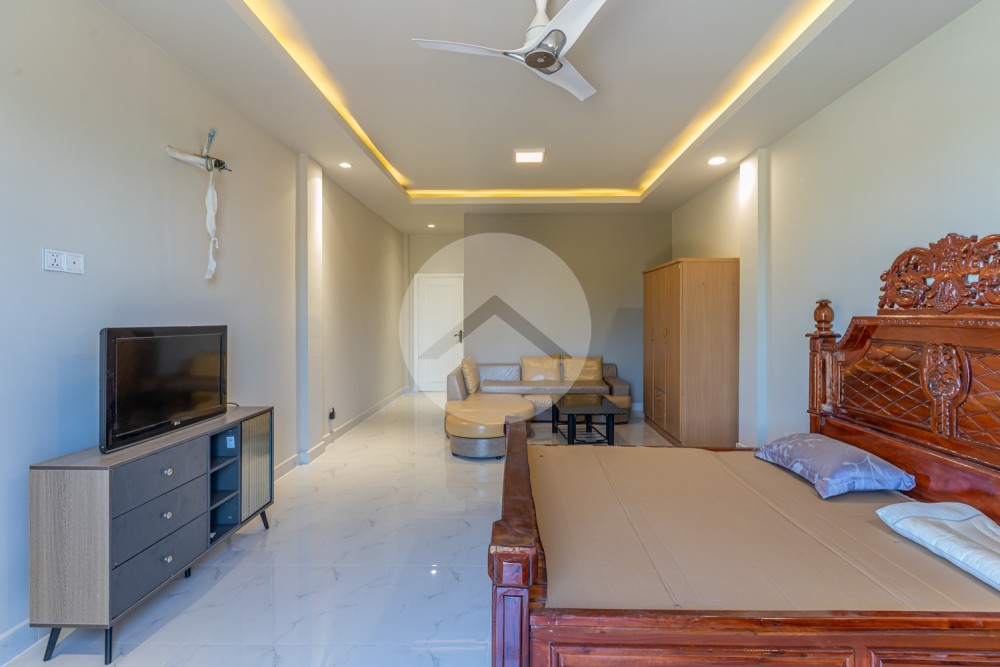 5 Bedroom Shophouse For Rent - Chroy Changvar, Phnom Penh - Image 12 5 Bedroom Shophouse For Rent - Chroy Changvar, Phnom Penh - Image 12