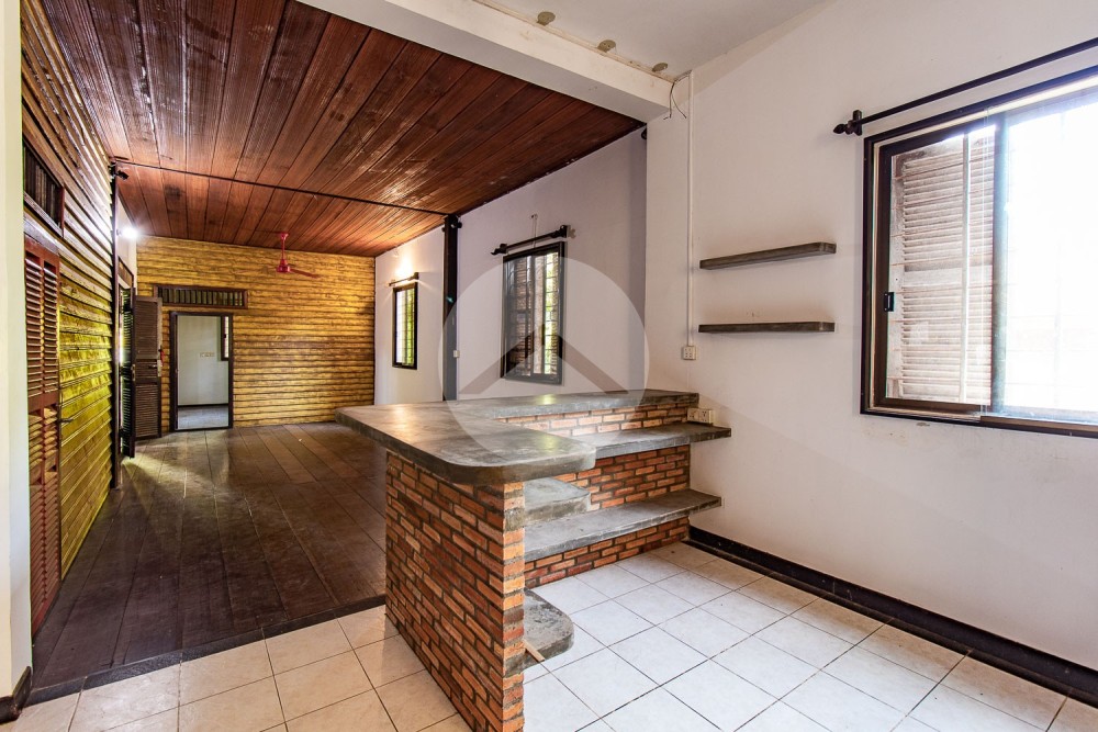 2 Bedroom Wooden House For Rent - Slor Kram, Siem Reap - Image 16