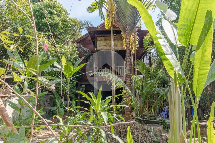 2 Bedroom Wooden House For Rent - Slor Kram, Siem Reap