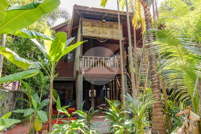 2 Bedroom Wooden House For Rent - Slor Kram, Siem Reap