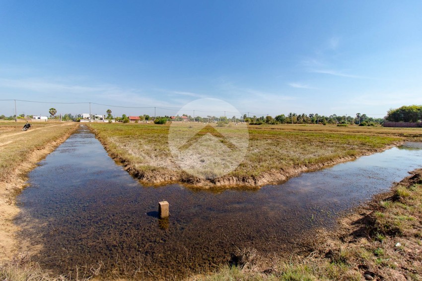 2264 Sqm Land For Sale - Kandaek, Prasat Bakong, Siem Reap